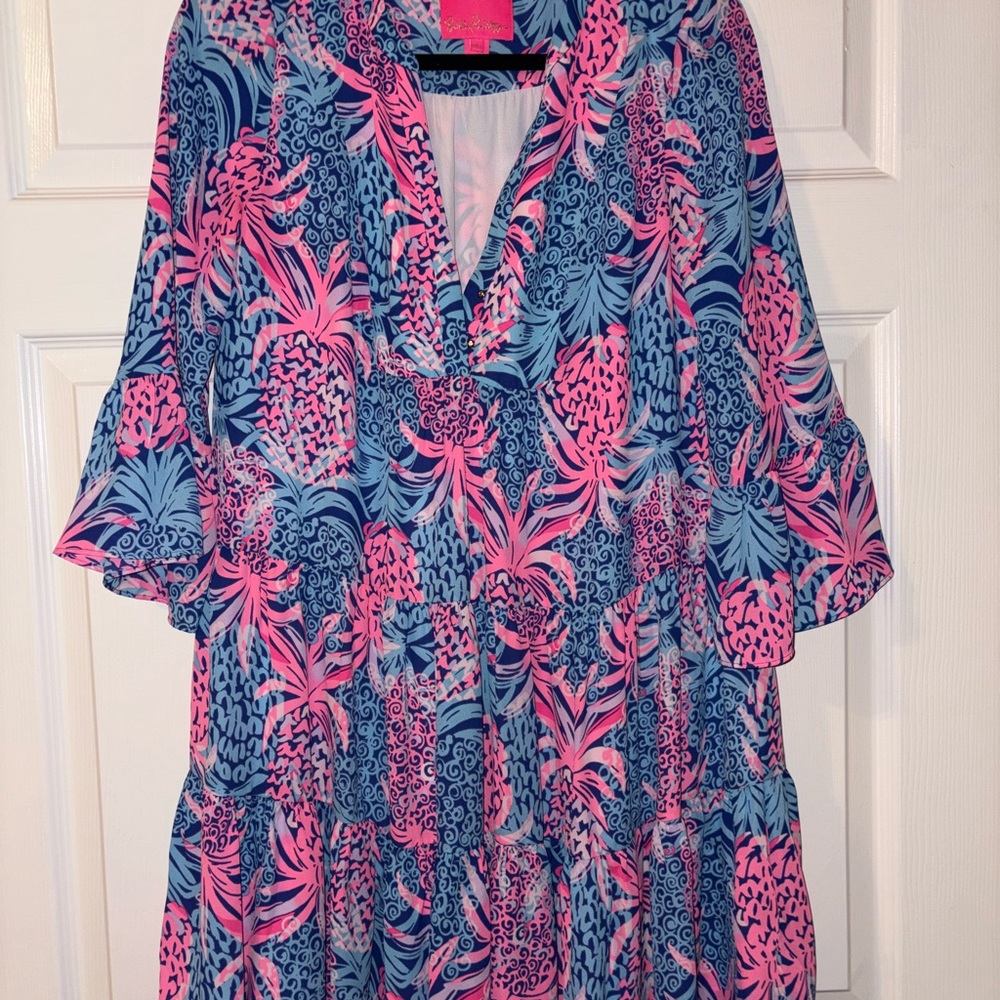 Lilly Pulitzer Tropical Print Blouse🍍🩵